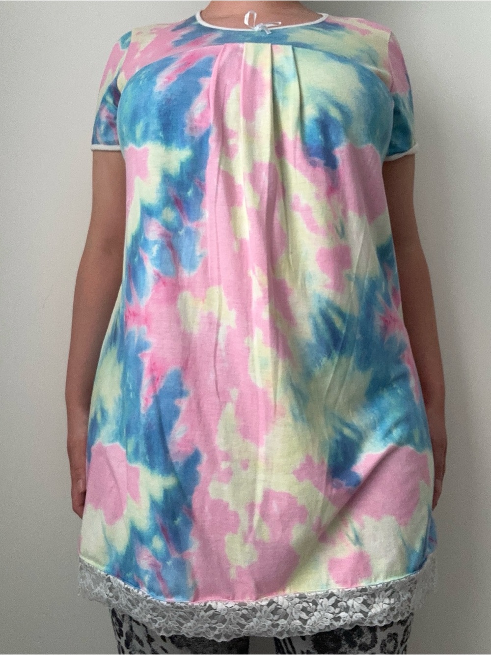 babydoll tie dye lace trim nightgown